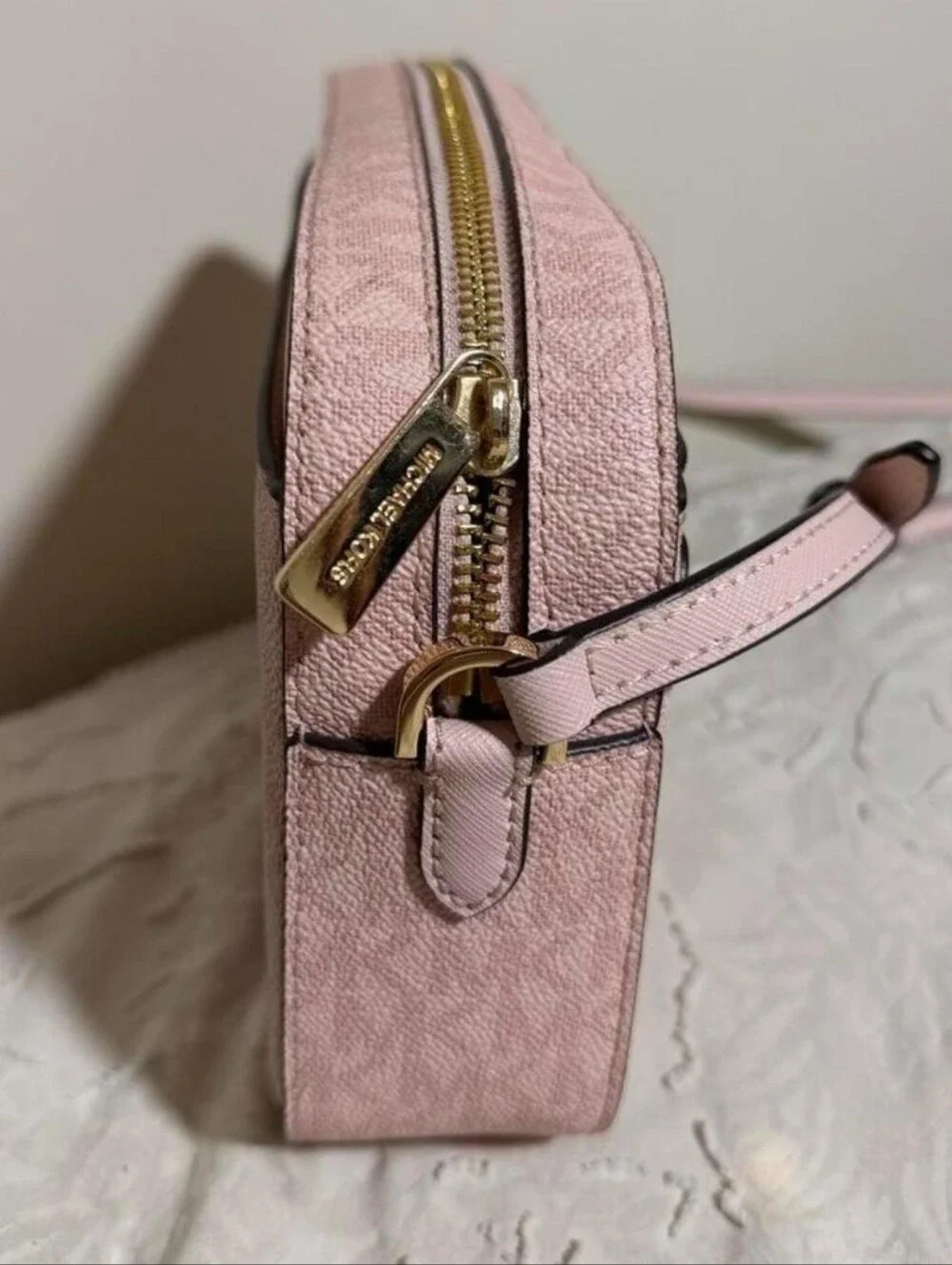 Michael Kors Blush Pink Jet Set Large Logo Crossbody Bag With Gold Hardware